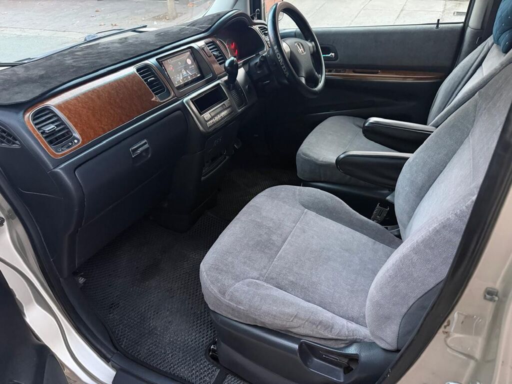 Honda Stepwgn: 2004 г., 2.4 л, Автомат, Газ, Минивэн: фото 8