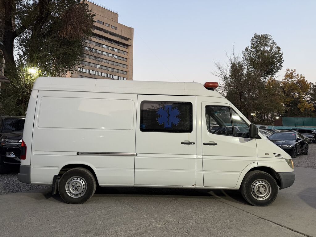 Mercedes-Benz Спринтер: 2006 г., 2.7 л, Автомат, Дизель, Фургон: фото 4