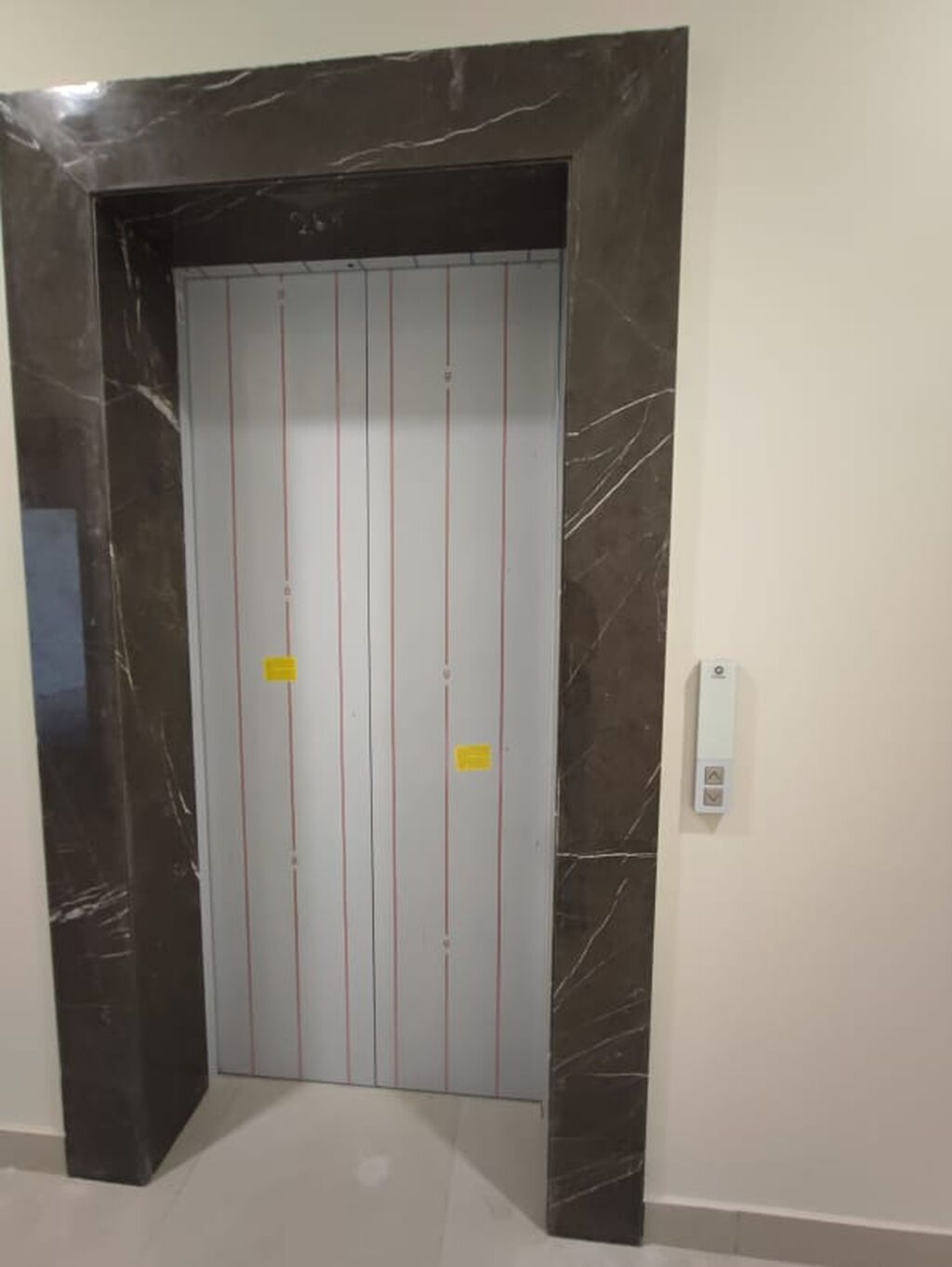 Ağ şəhər, 3 otaqlı, Yeni tikili, m. Xətai, 148 kv. m