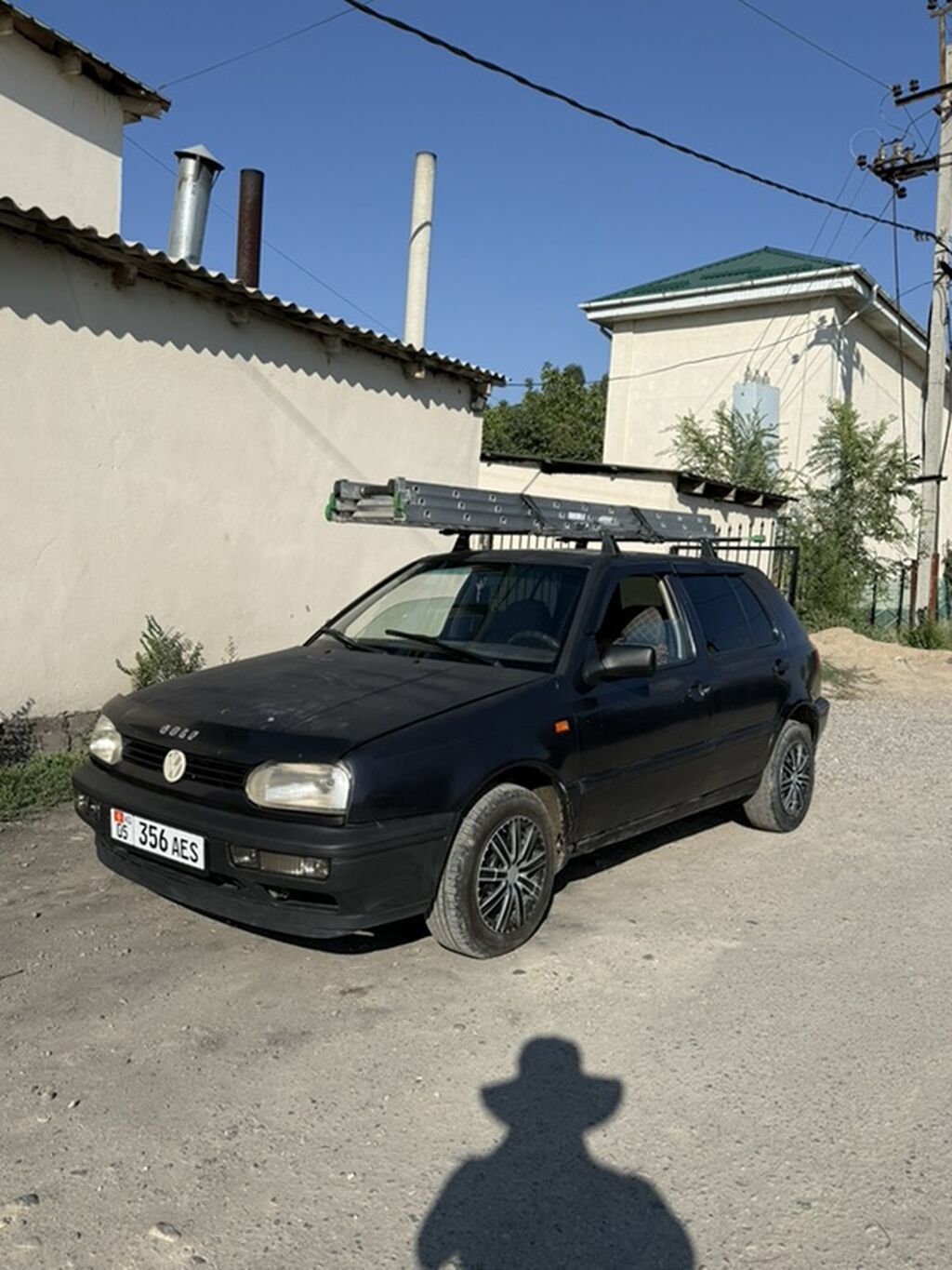 Volkswagen Golf: 1993 г., 1.6 л, Механика, Бензин, Хэтчбэк: фото 3