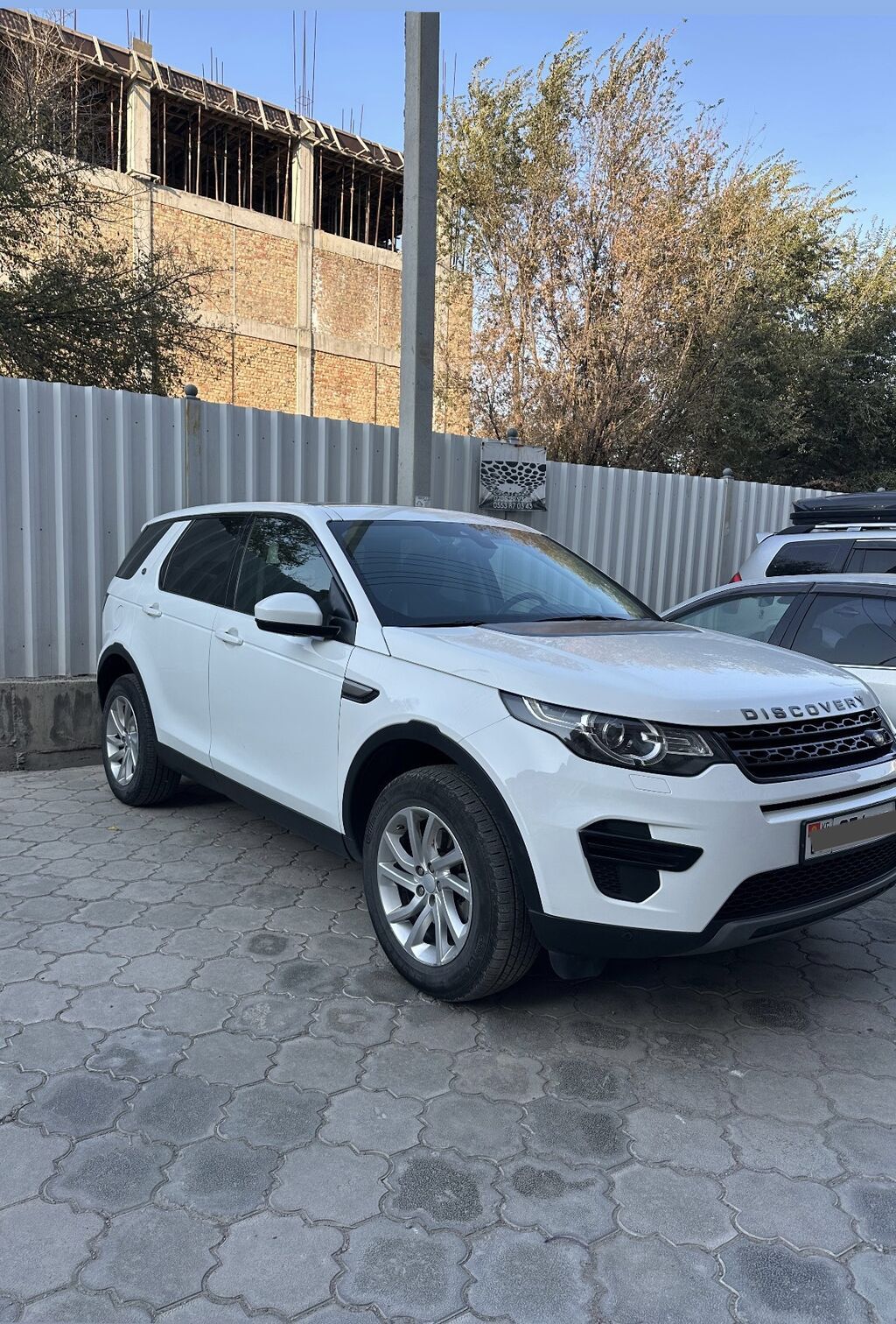 Land Rover Discovery Sport: 2018 г., 2 л, Автомат, Дизель, Кроссовер: фото 3
