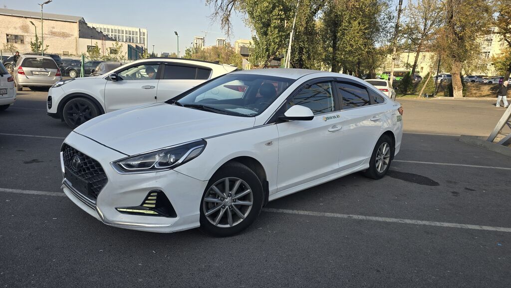Hyundai Sonata: 2019 г., 2 л, Автомат, Газ, Седан: фото 3