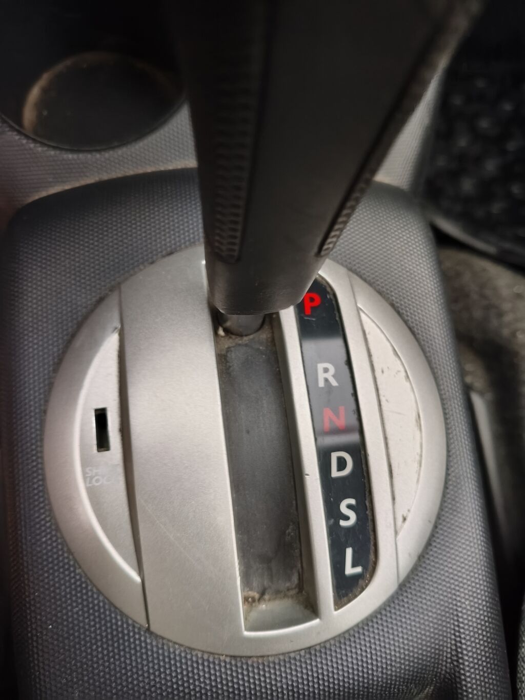 Honda Jazz: 2005 г., 1.4 л, Автомат, Бензин, Хэтчбэк: фото 6