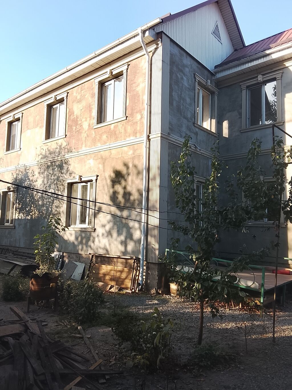 200 м², 6 комнат и более, Интергельпо, Без животных: фото 1