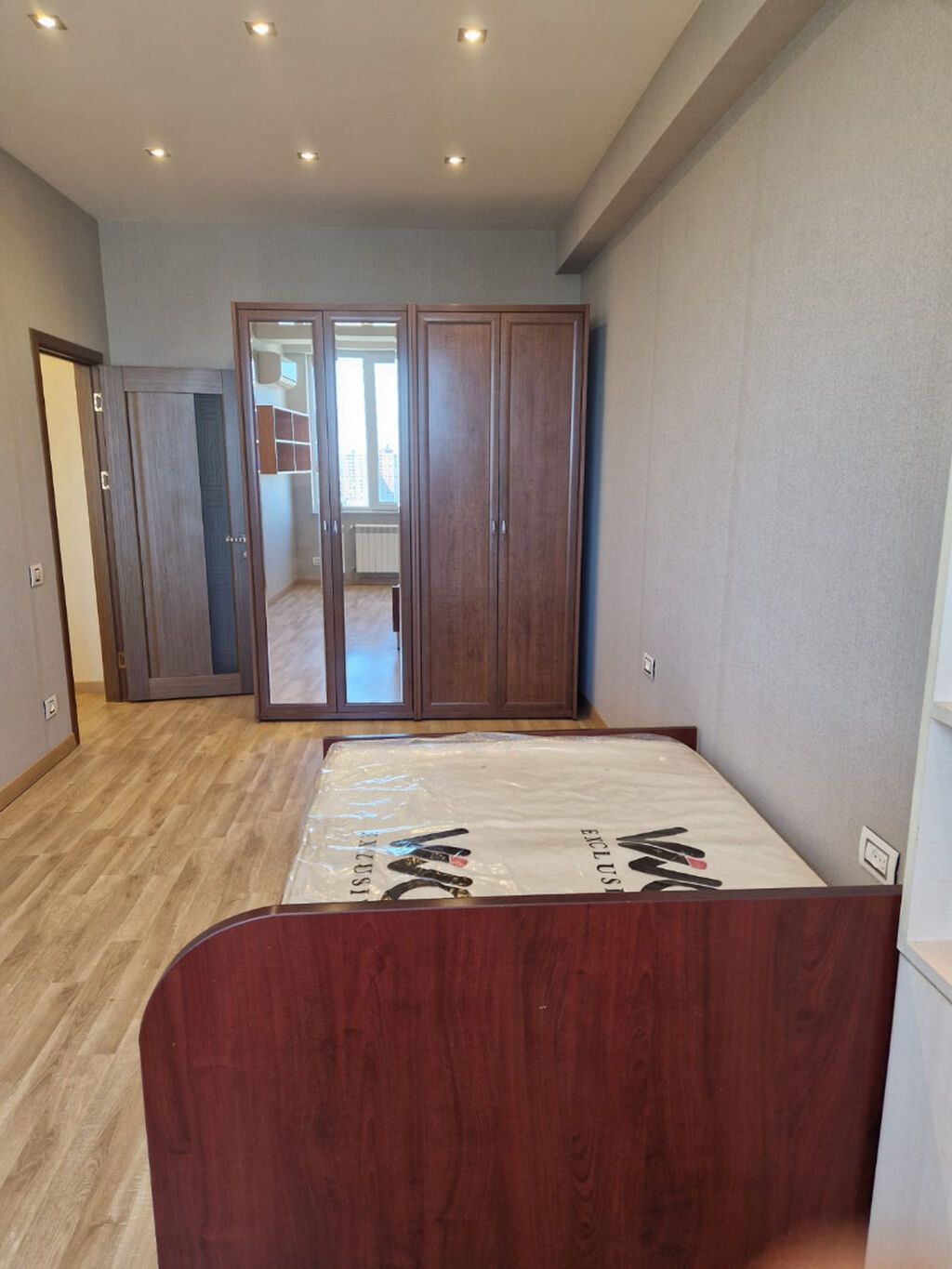 20 Yanvar m/st 2 dəq! «ASP» Melissa YK-da 3 otaqlı, əla təmirli