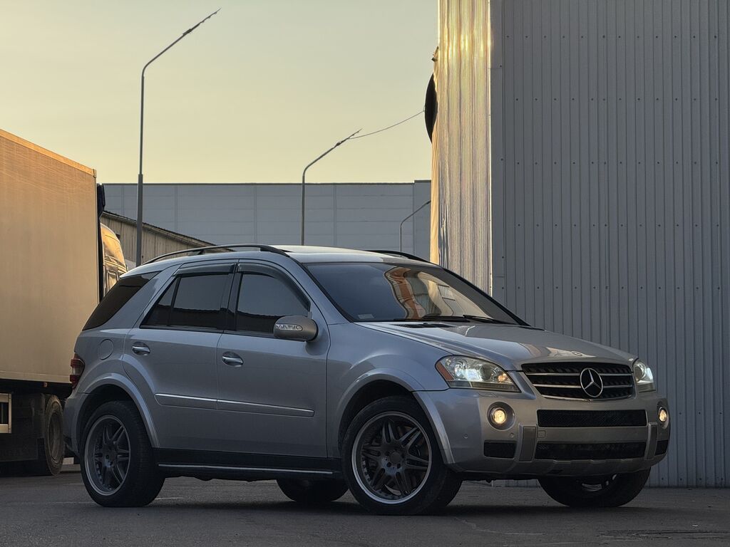 Mercedes-Benz ML-Class AMG: 2007 г., 6.2 л, Автомат, Бензин, Кроссовер: фото 2