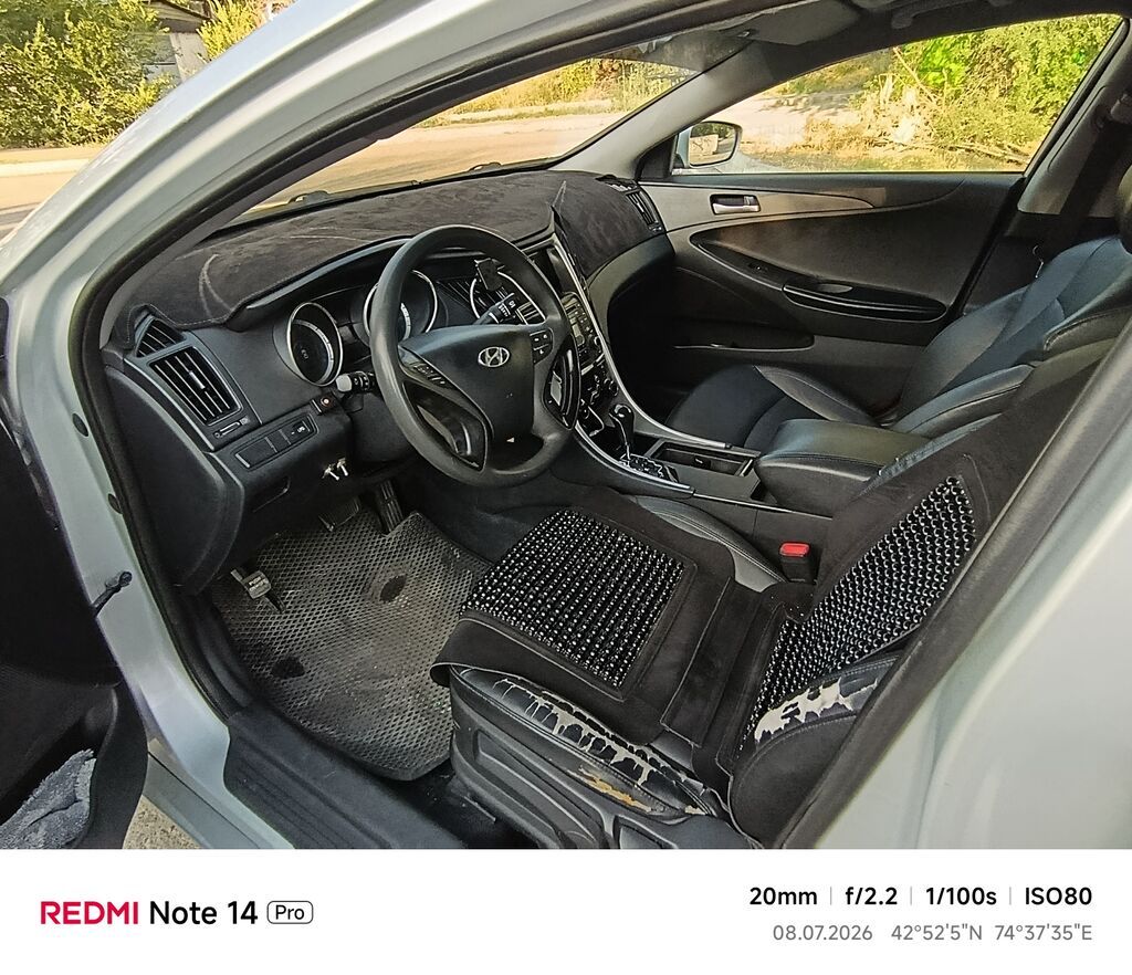 Hyundai Sonata: 2009 г., 2 л, Автомат, Газ, Седан — фото 8