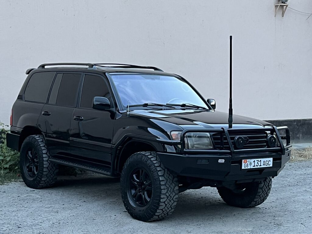 Toyota Land Cruiser: 2002 г., 4.7 л, Автомат, Газ, Внедорожник: фото 3