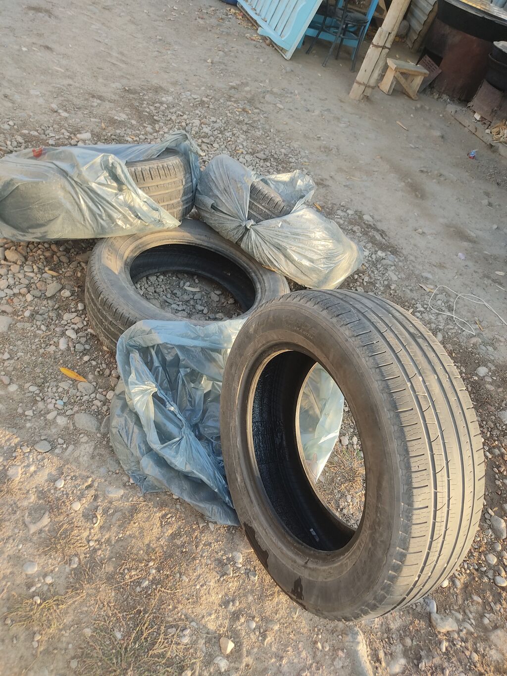 Комплект летних шин 215/65 R17 99V - Размер: 215/65 R17 - Индекс: фото 2