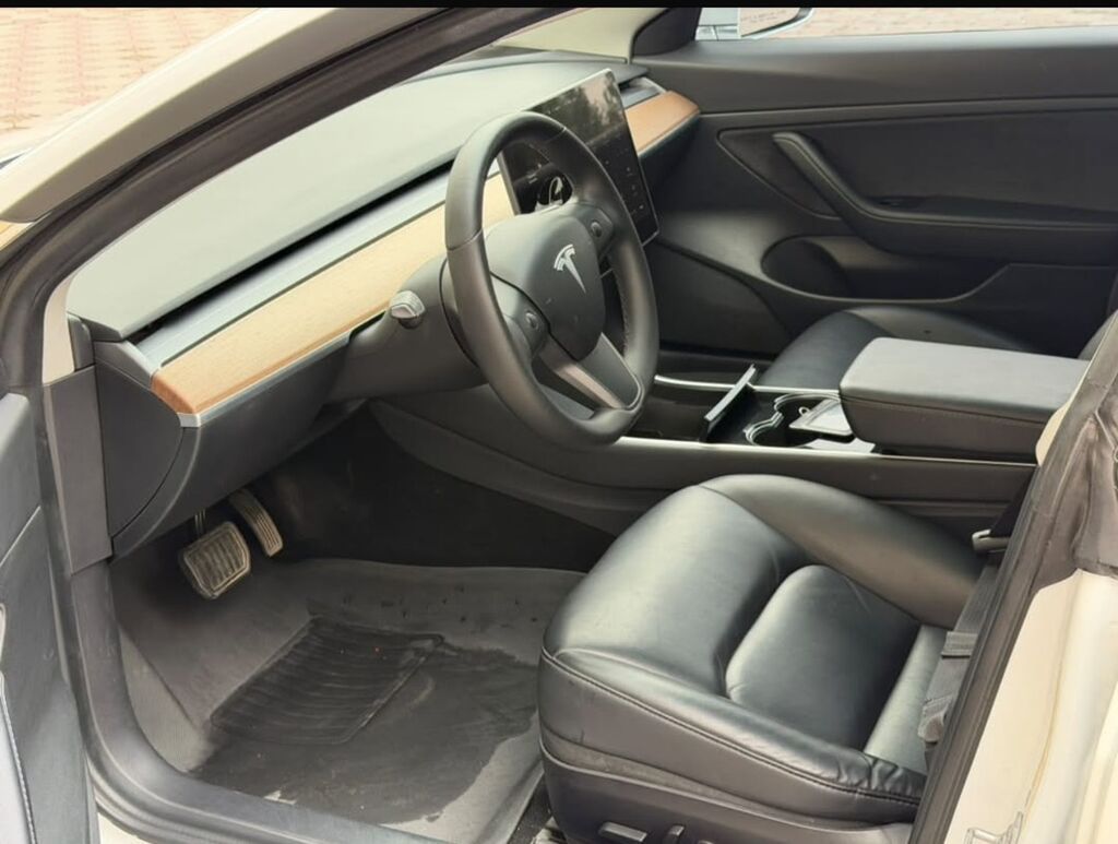 Tesla Model 3: 2021 г., 5 л, Автомат, Электромобиль, Седан: фото 8