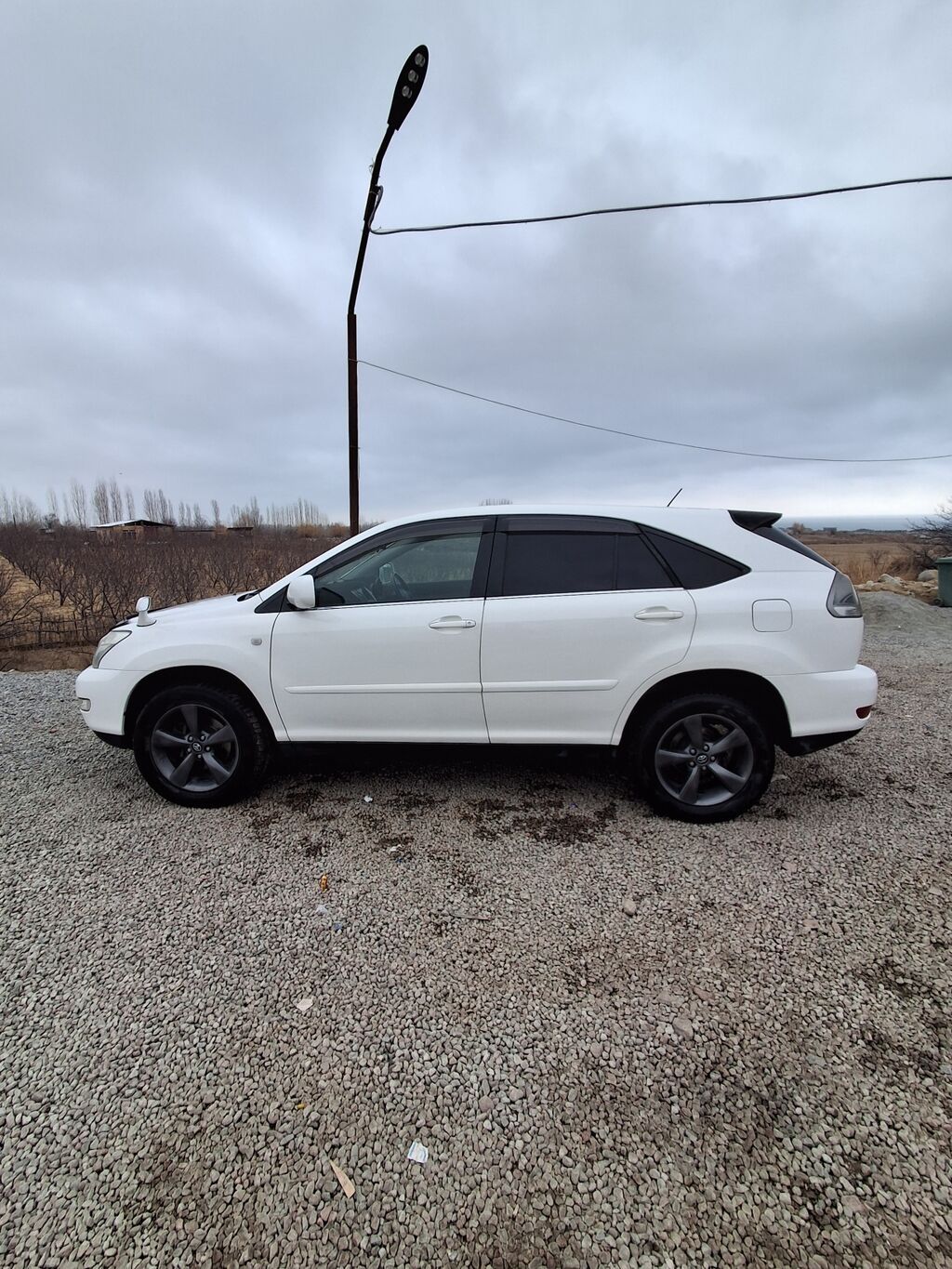 Toyota Harrier: 2004 г., 3 л, Кроссовер: фото 4