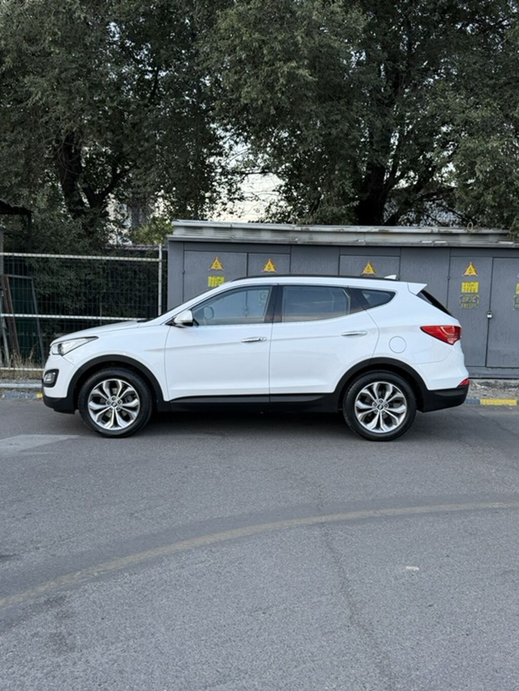 Hyundai Santa Fe: 2015 г., 2 л, Автомат, Дизель, Кроссовер: фото 2