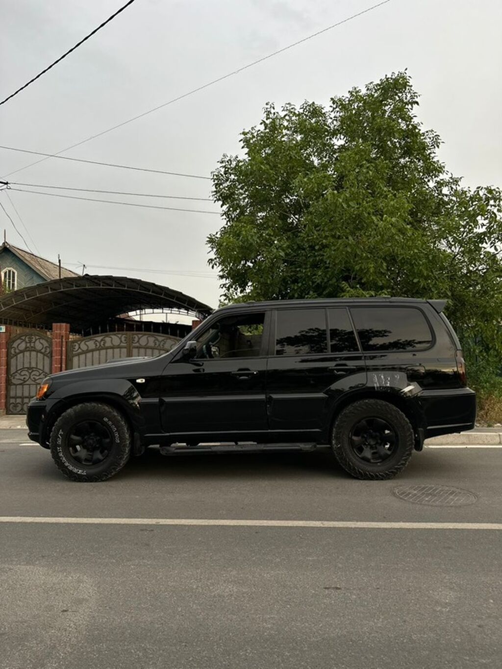 Hyundai Terracan: 2003 г., 4.7 л, Автомат, Газ, Внедорожник: фото 6