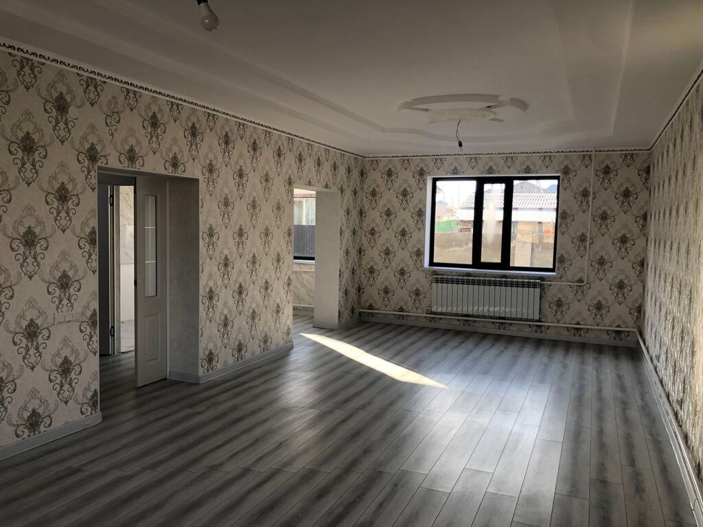 6 комнат, 178 м², 4 соток, Бишкек, Учкун мкр Собственник