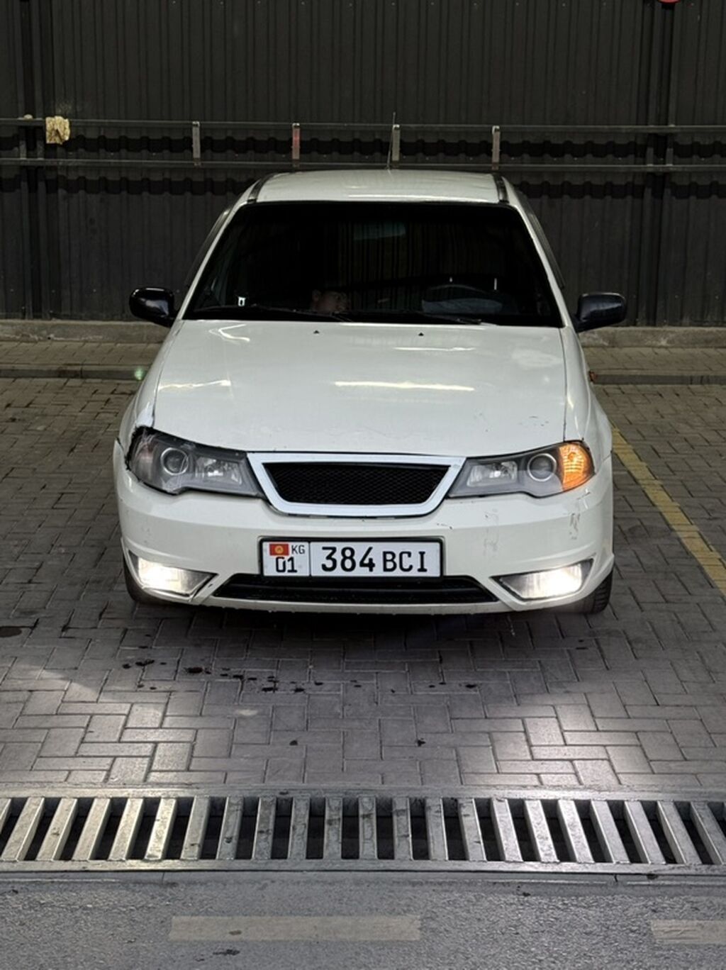 Daewoo Nexia: 2012 г., 1.5 л, Механика, Бензин, Седан: фото 1