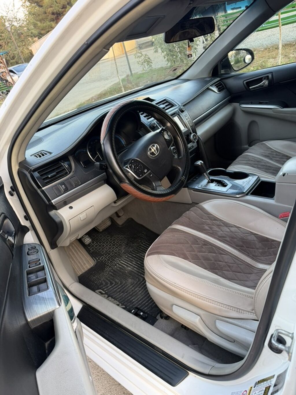Toyota Camry: 2014 г., 2.5 л, Автомат, Гибрид, Седан: фото 7