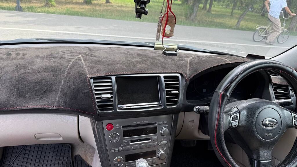 Subaru Legacy: 2003 г., 3 л, Автомат, Седан: фото 7