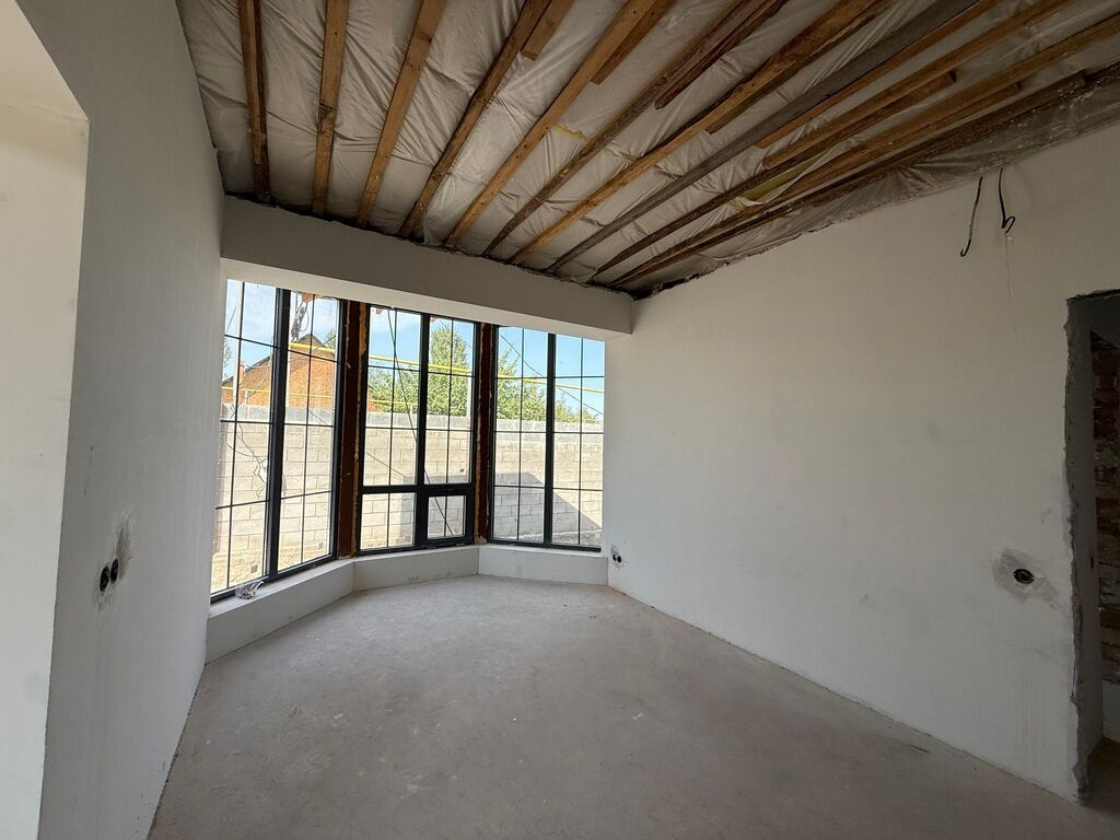 4 комнаты, 95 м², 3 соток, Бишкек, Арча-Бешик ж/м Риэлтор: фото 4