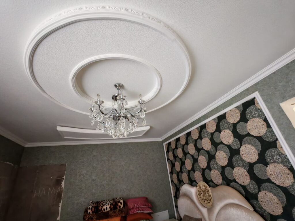 5 otaqlı, 273 kv. m, Yeni təmirli