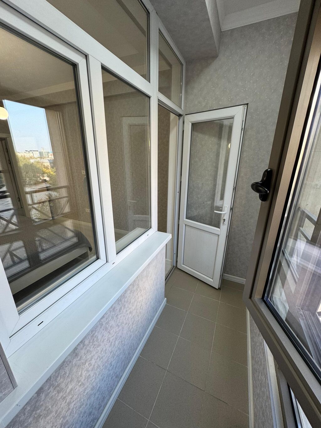2 комнаты, 56 м², Ак-Кеме Элитка, 4 этаж, Свежий ремонт