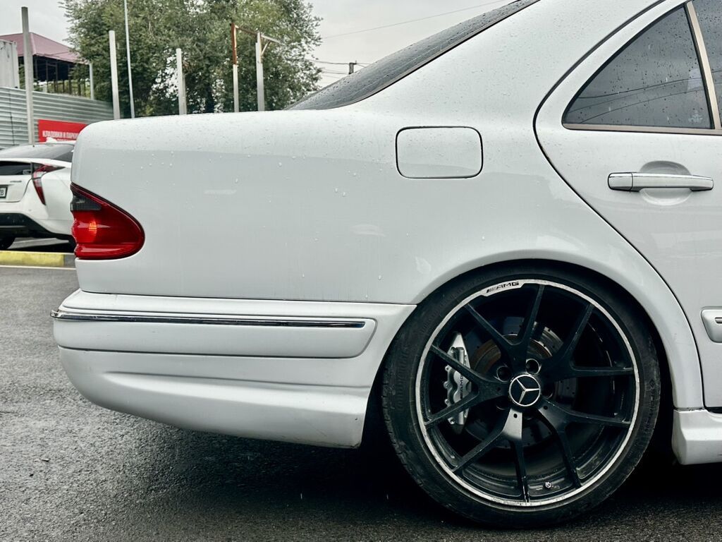 Mercedes-Benz E-класс AMG: 2000 г., 5.4 л, Автомат, Бензин, Седан: фото 2