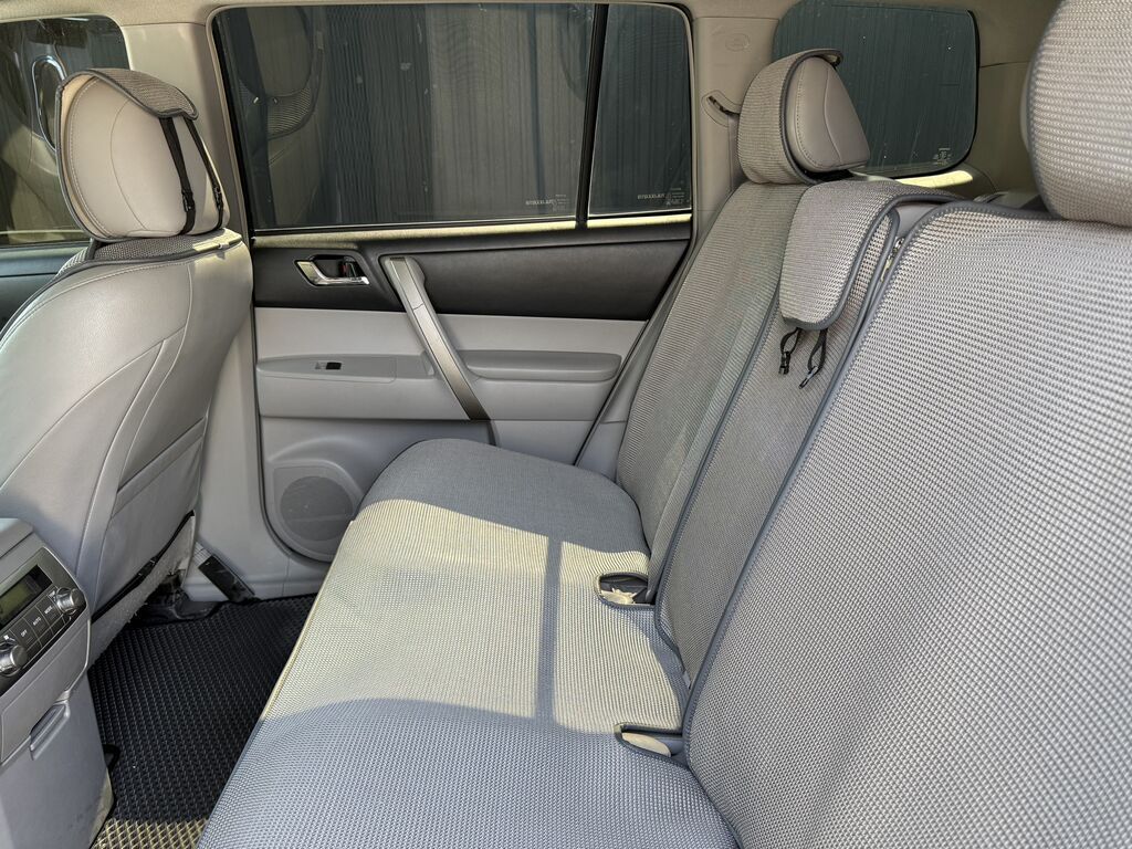 Toyota Highlander: 2012 г., 3.5 л, Автомат, Гибрид, Кроссовер: фото 6