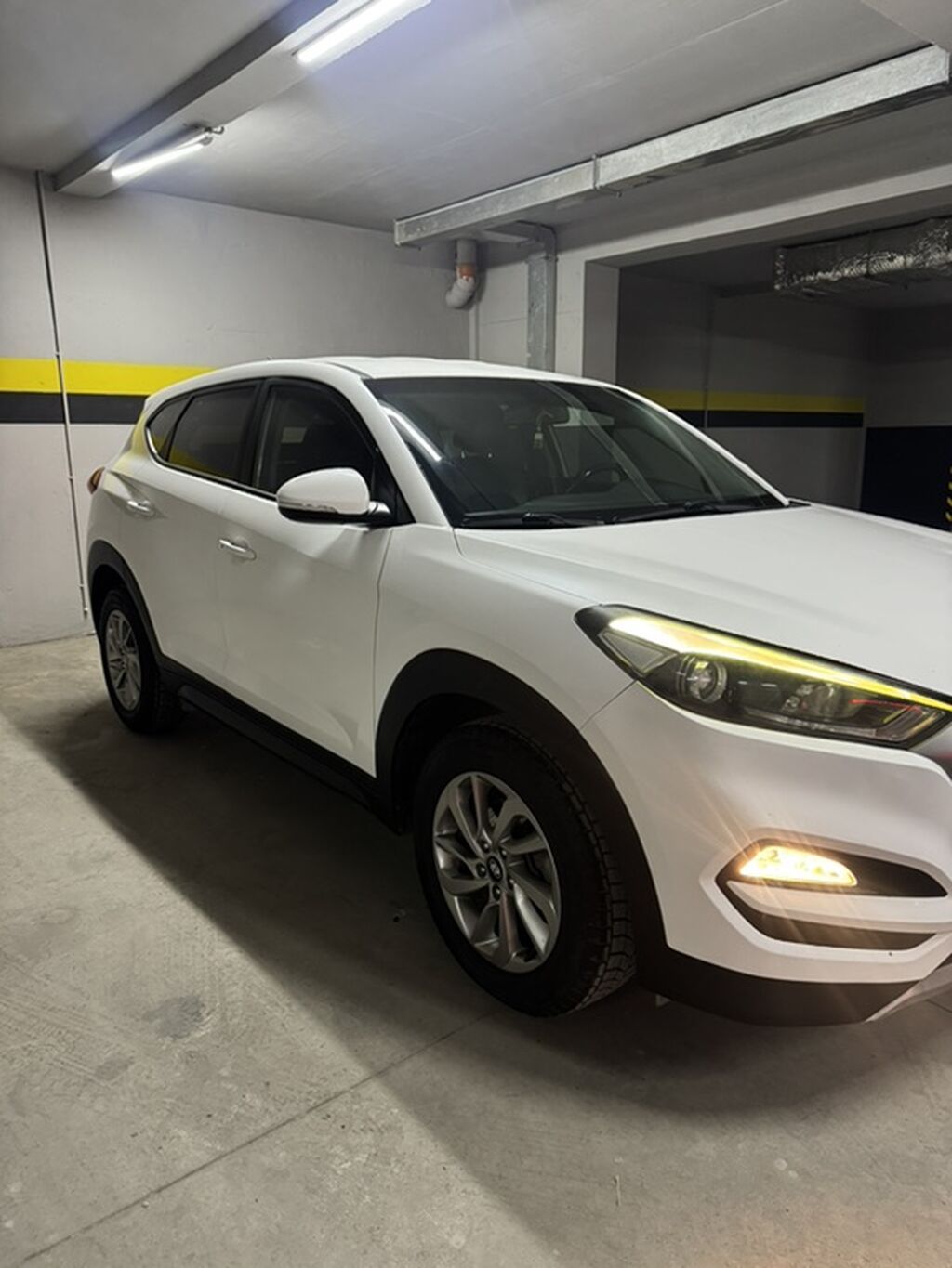 Hyundai Tucson: 2017 г., 2 л, Автомат, Дизель, Кроссовер: фото 3