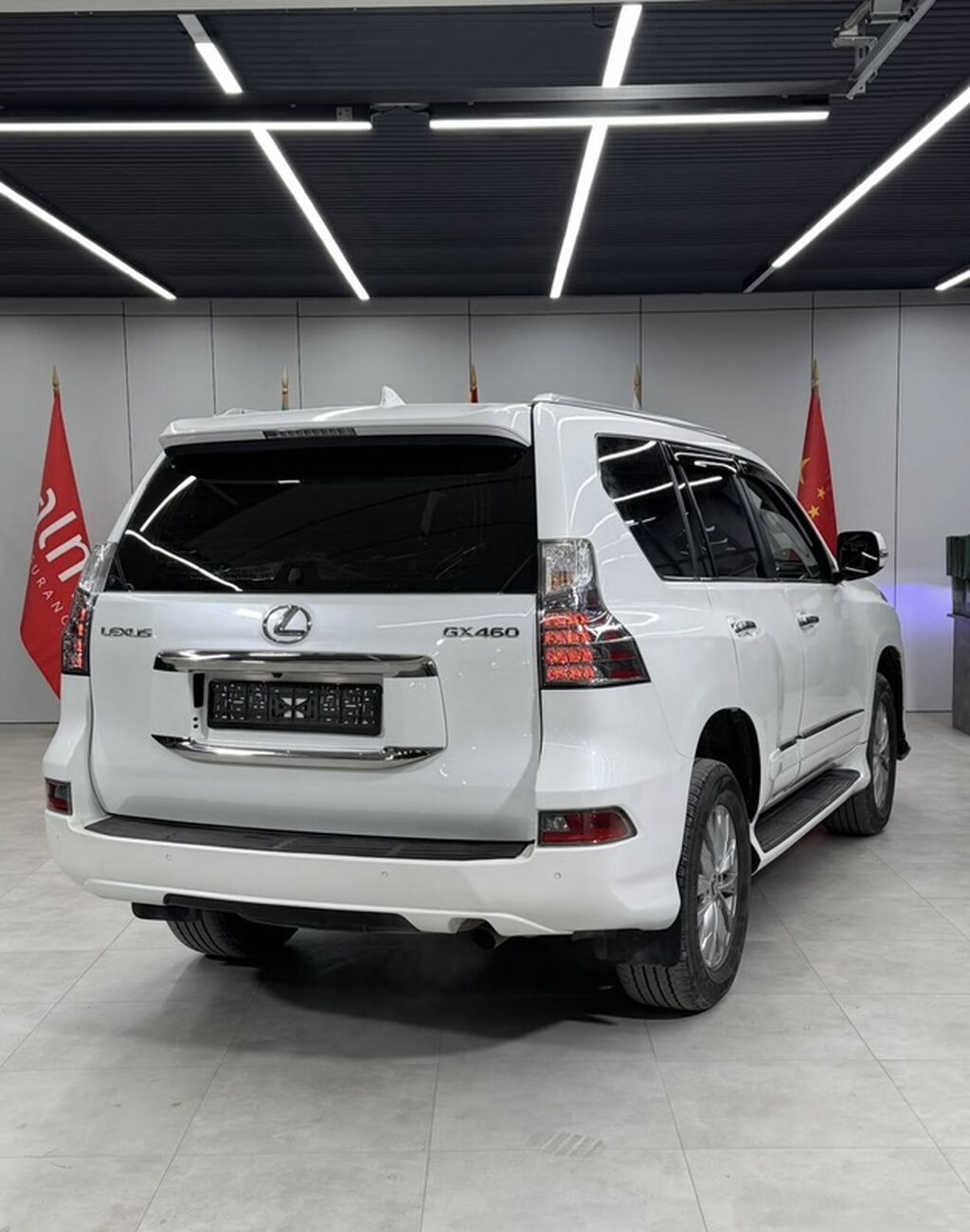 Lexus GX: 2016 г., 4.6 л, Внедорожник: фото 5