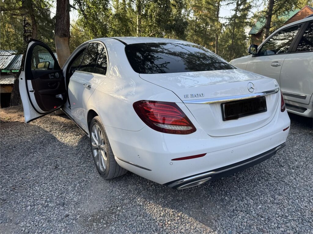 Mercedes-Benz E-Class: 2020 г., 2 л, Автомат, Бензин, Седан: фото 5