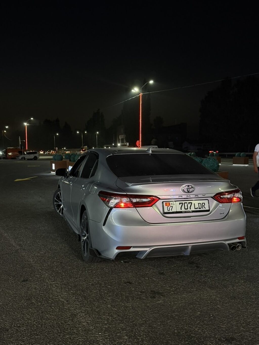 Toyota Camry: 2018 г., 2.5 л, Автомат, Бензин, Седан: фото 2