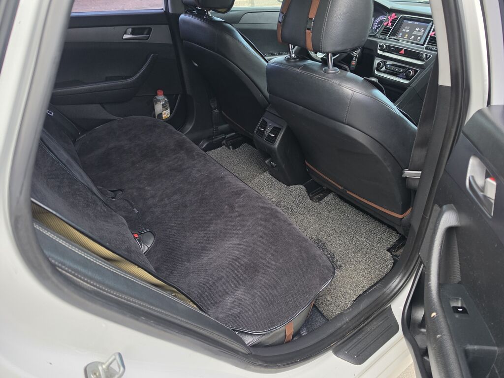 Hyundai Sonata: 2018 г., 2 л, Автомат, Газ, Седан: фото 7