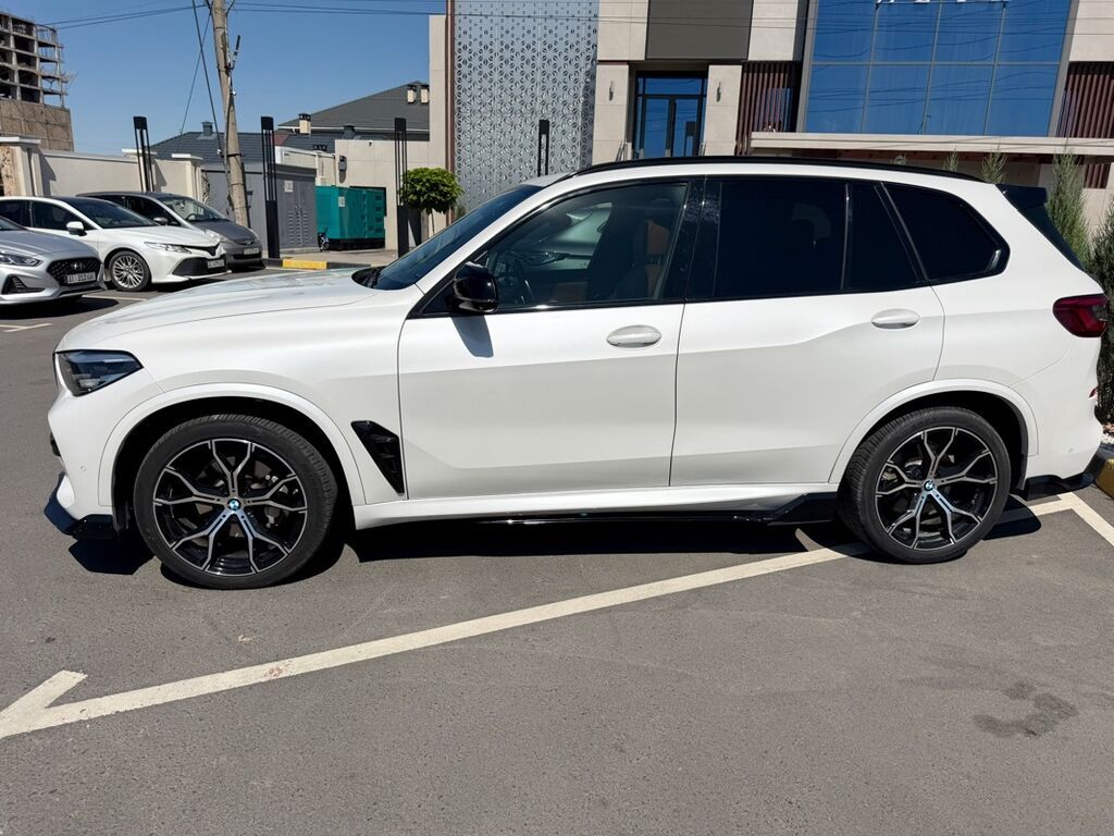 BMW X5: 2019 г.: фото 6