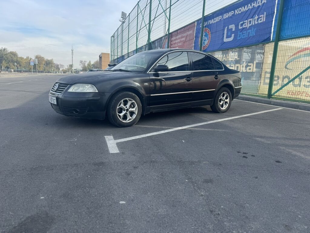Volkswagen Passat: 2002 г., 1.8 л, Автомат, Бензин, Седан: фото 2