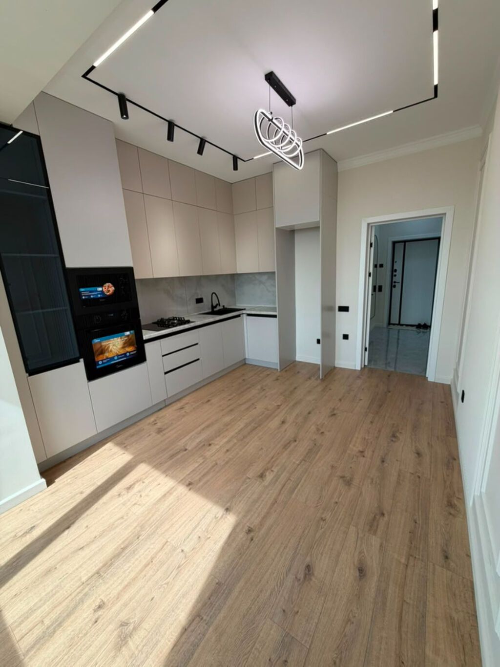 1 комната, 44 м², Пишпек Элитка, 7 этаж, Евроремонт: фото 2