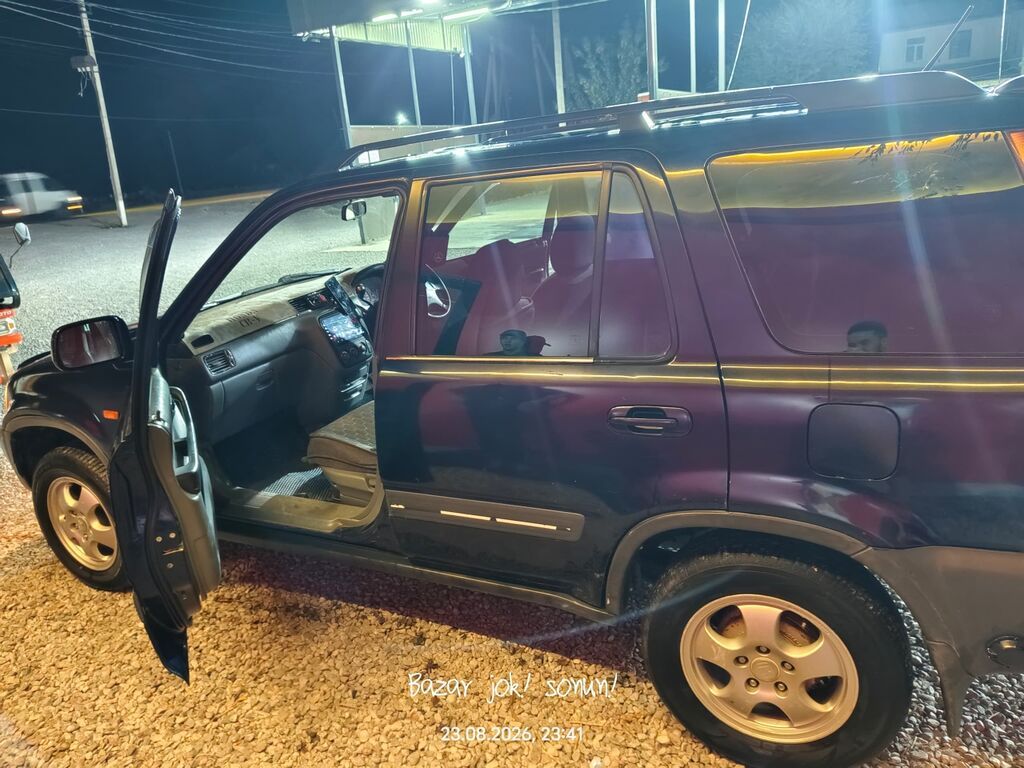 Honda CR-V: 2001 г., 2 л, Автомат, Бензин, Кроссовер: фото 2