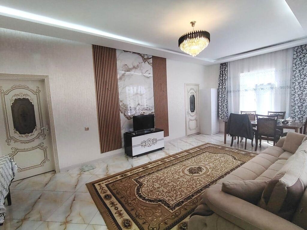 2 otaqlı, 82 kv. m, Yeni təmirli