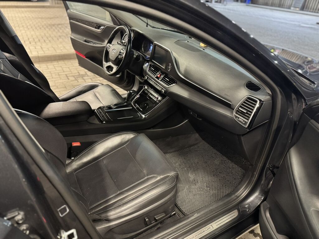 Hyundai Grandeur: 2019 г., Автомат, Бензин, Седан: фото 5