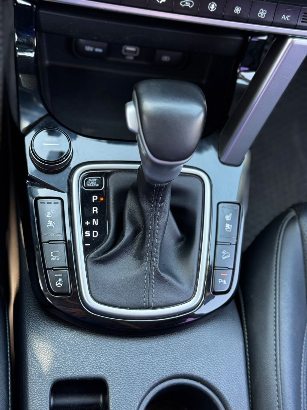 Kia Seltos: 2019 г., 1.6 л, Вариатор, Дизель, Кроссовер: фото 7