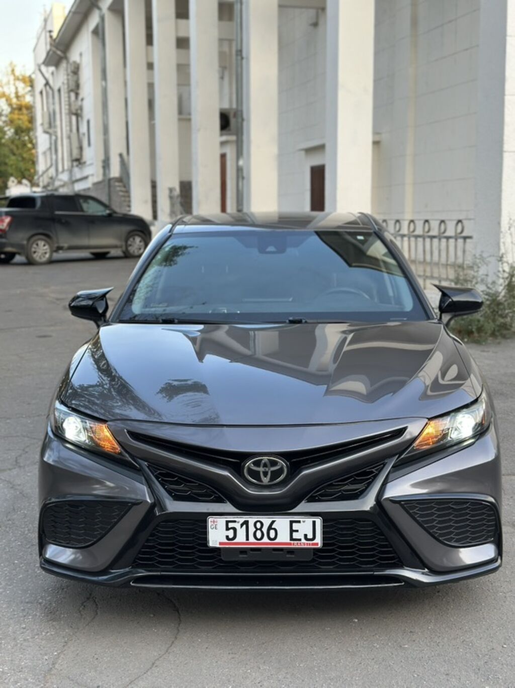 Toyota Camry: 2020 г., 2.5 л, Автомат, Бензин, Седан: фото 2