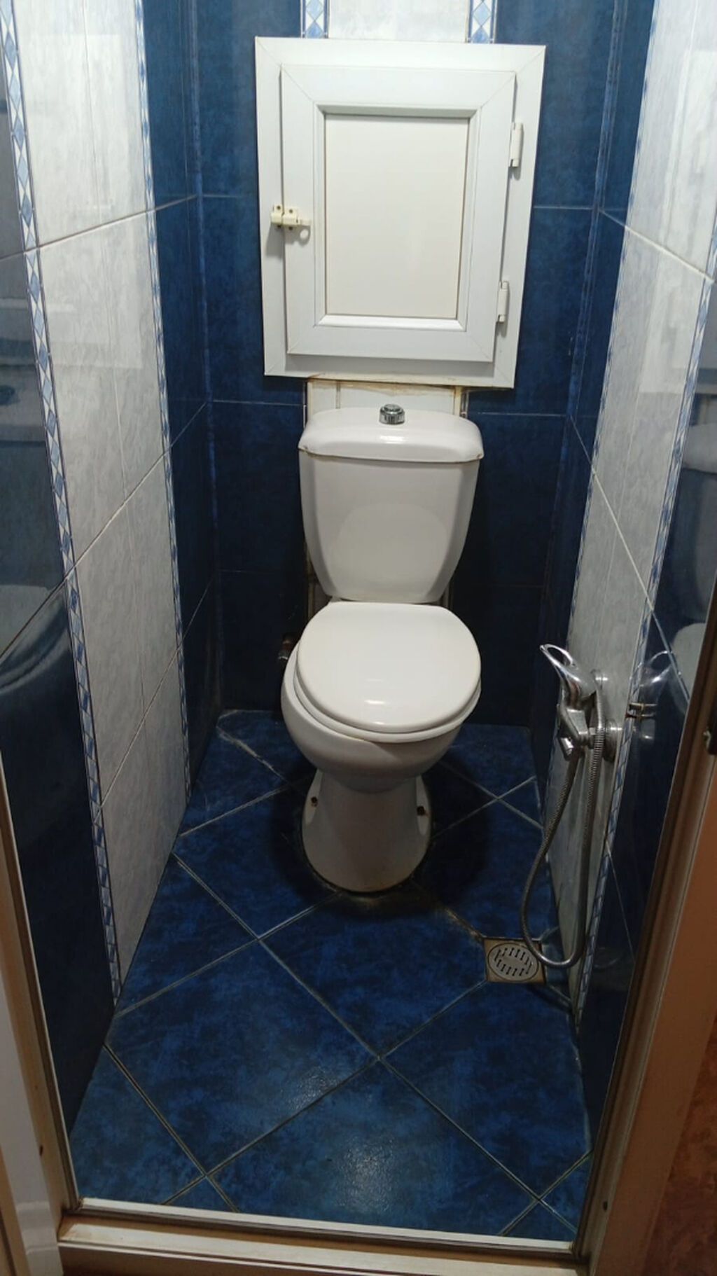 4 mik Ecemi Nesimi metrolari yaxinliginda 2 otaq bina evi 5/2