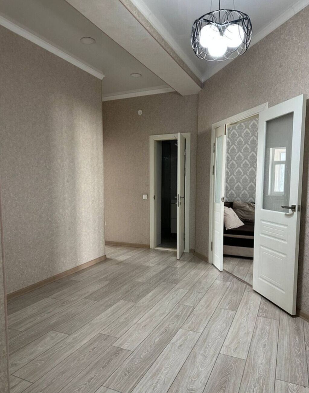 2 комнаты, 77 м², Золотой квадрат Элитка, 7 этаж, Дизайнерский ремонт: фото 5