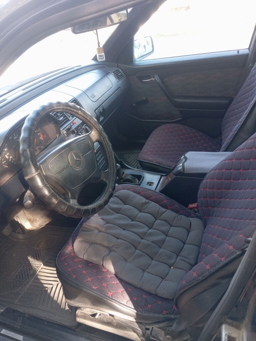 Mercedes-Benz C-Class: 1994 г., 2.2 л, Механика, Бензин, Седан: фото 6