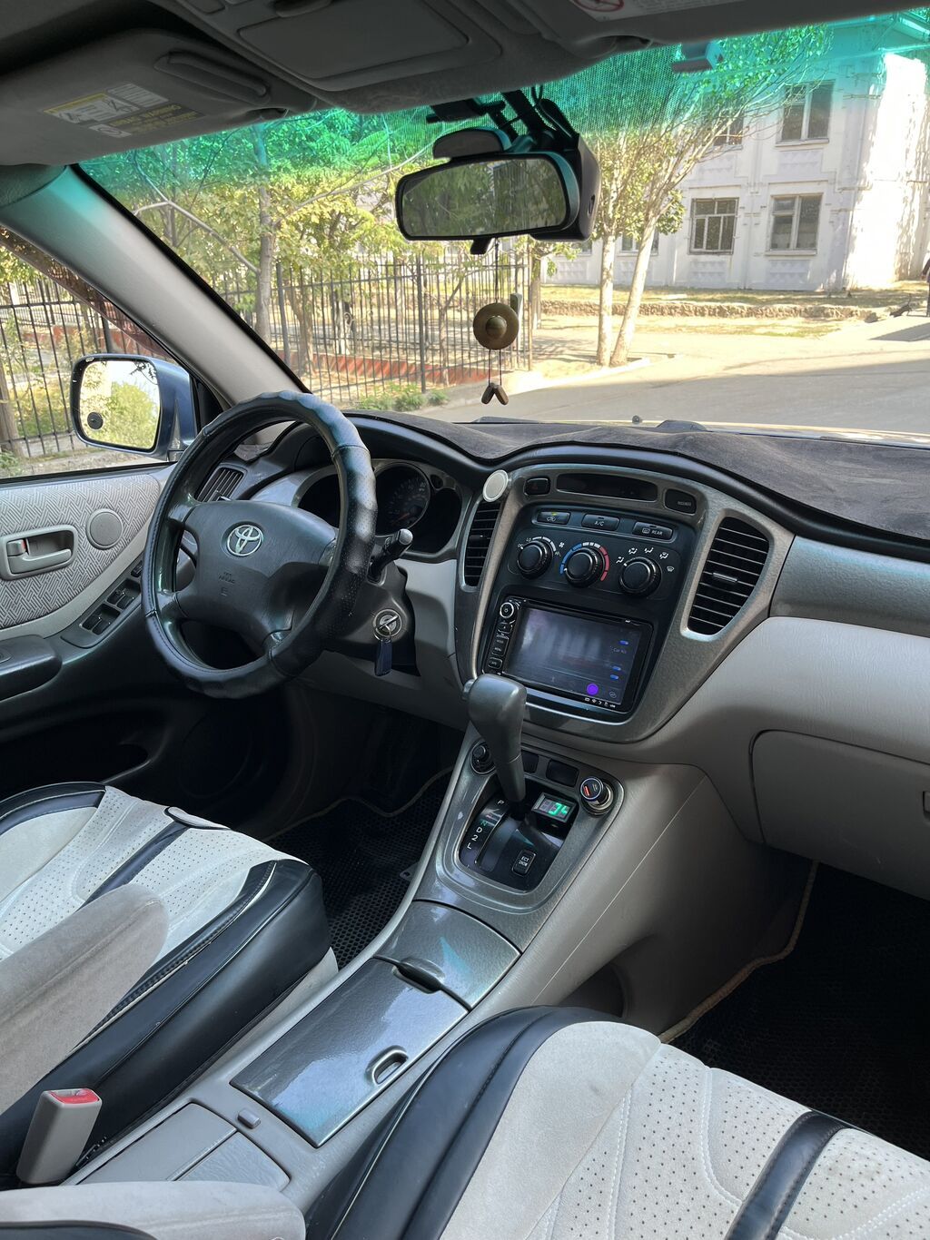 Toyota Highlander: 2003 г., 2.4 л, Автомат, Бензин, Кроссовер: фото 4