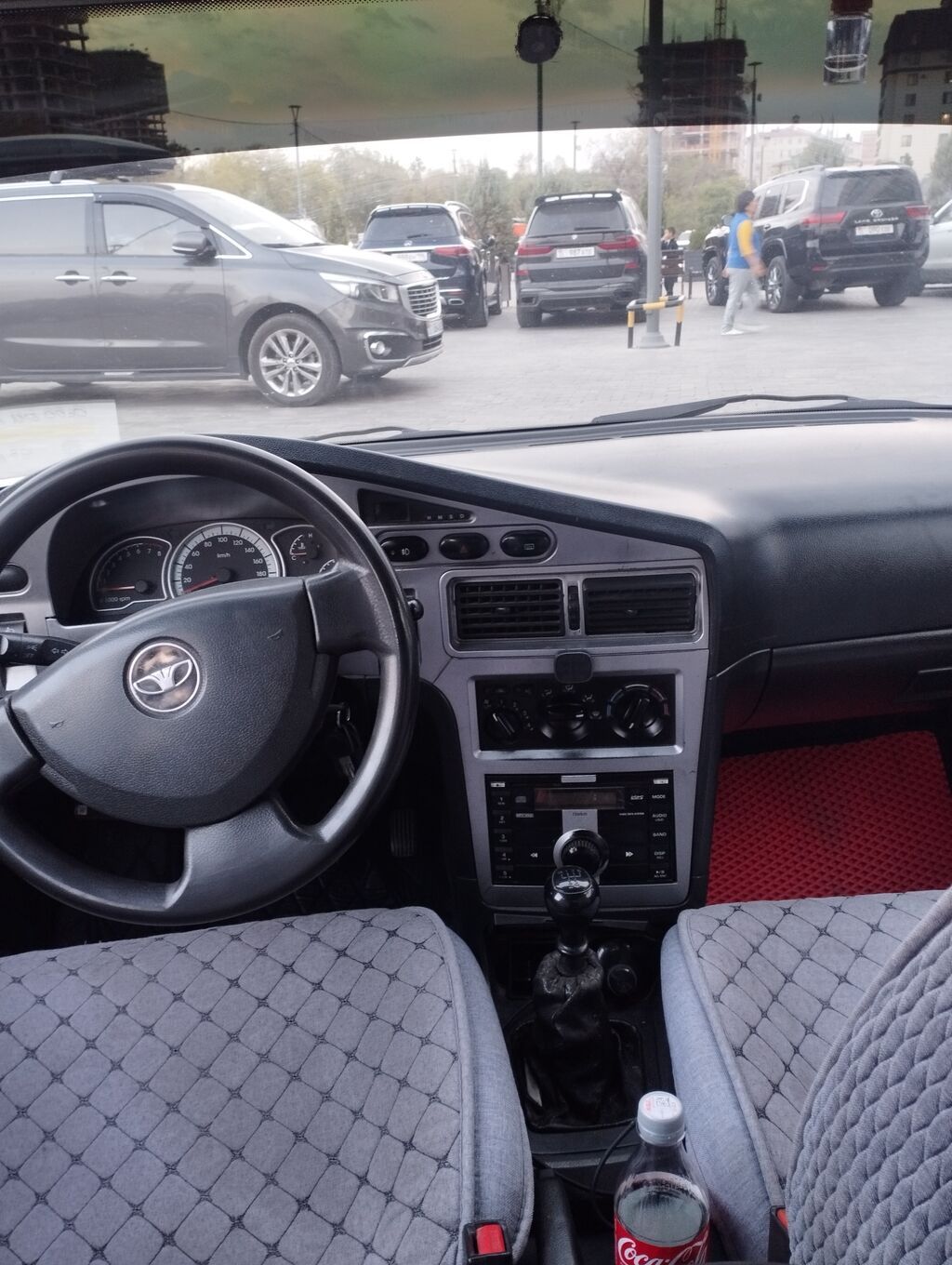 Daewoo Nexia: 2011 г., 1.5 л, Механика, Бензин, Седан: фото 4