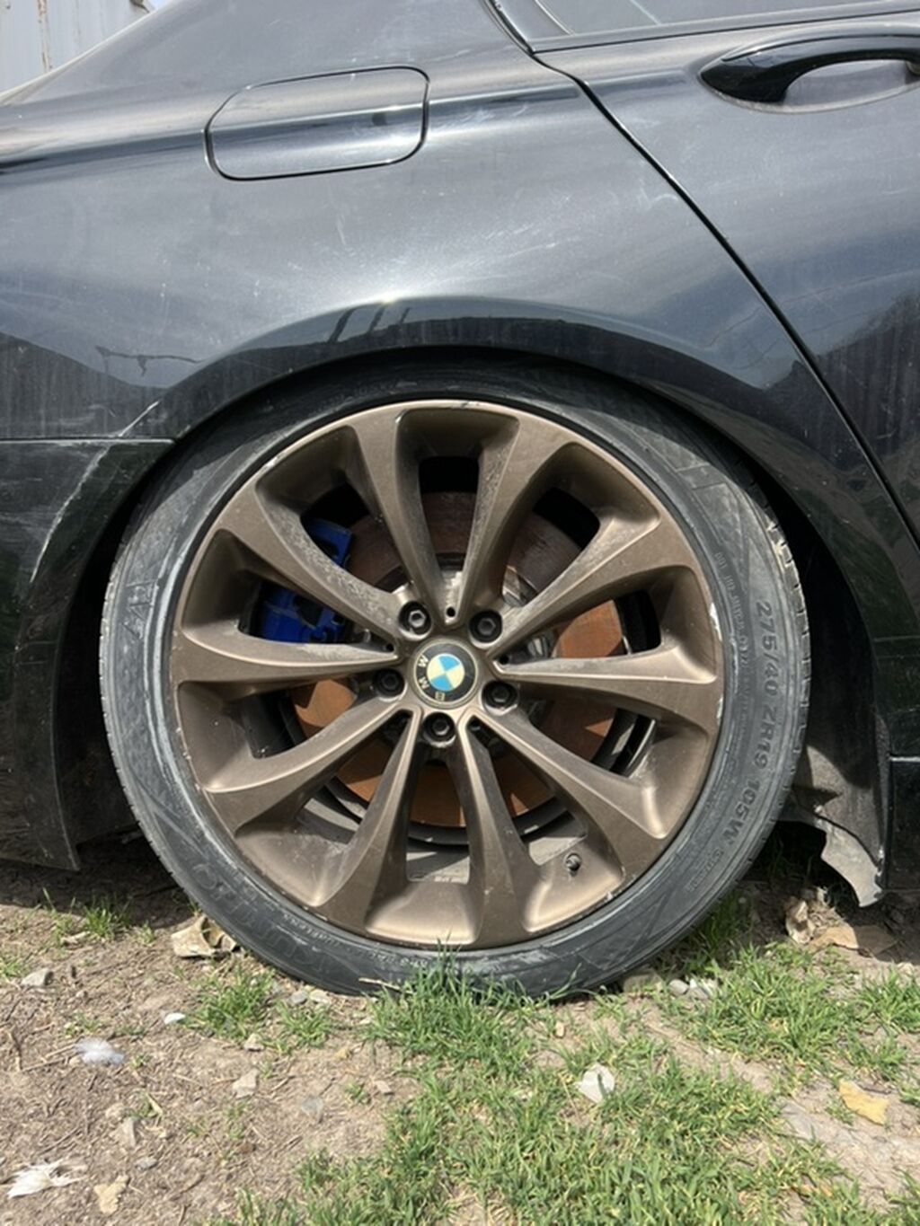 Литые диски BMW с шиной (комплектность по фото) - Оригинальный дизайн