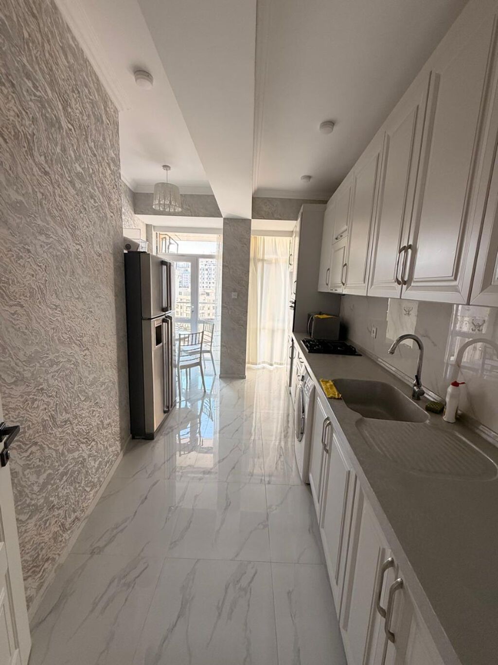 📍 Mənzil Yasamal rayonu, Nizami metrosunun çıxışında yerləşir. 🏢 Bina