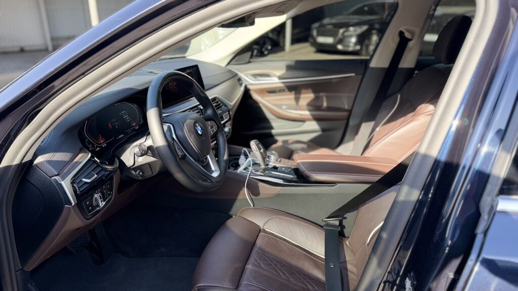 BMW 5 series: 2020 г., 2 л, Автомат, Бензин, Седан: фото 7