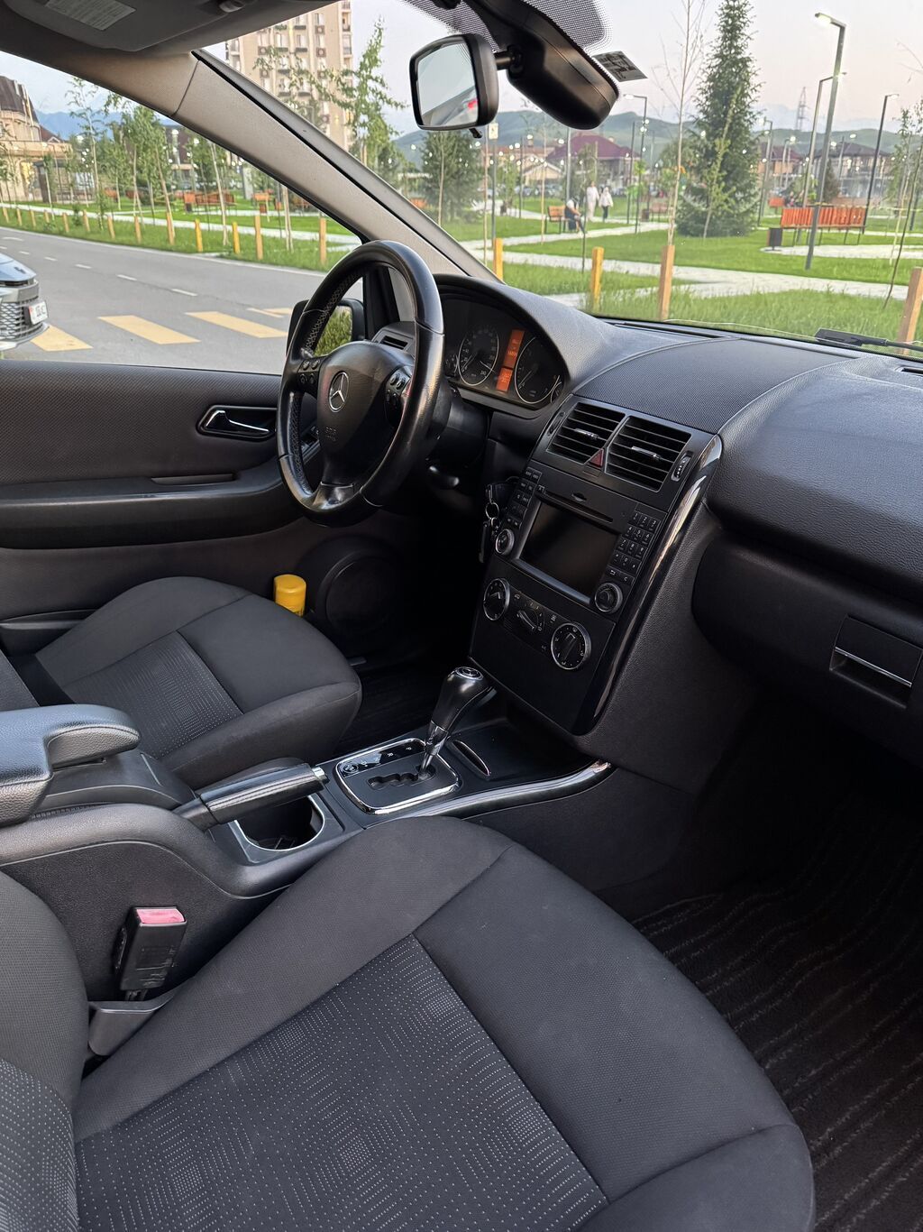 Mercedes-Benz A-Class: 2010 г., 1.8 л, Вариатор, Бензин: фото 5