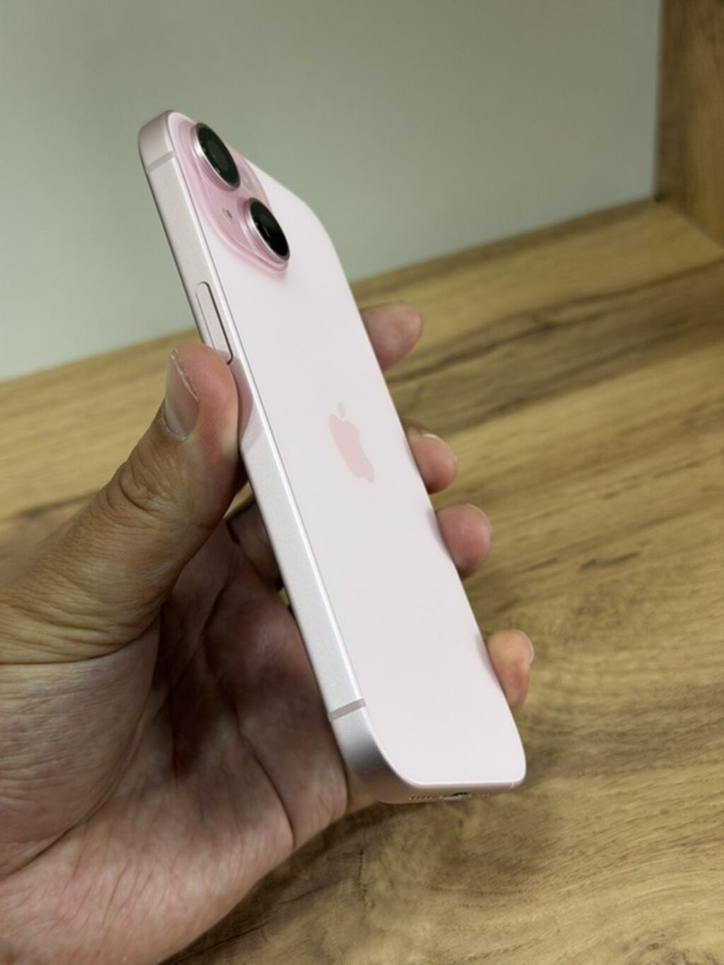 IPhone 15, Б/у, 512 ГБ, Розовый, Защитное стекло, Чехол, 93 %: фото 4