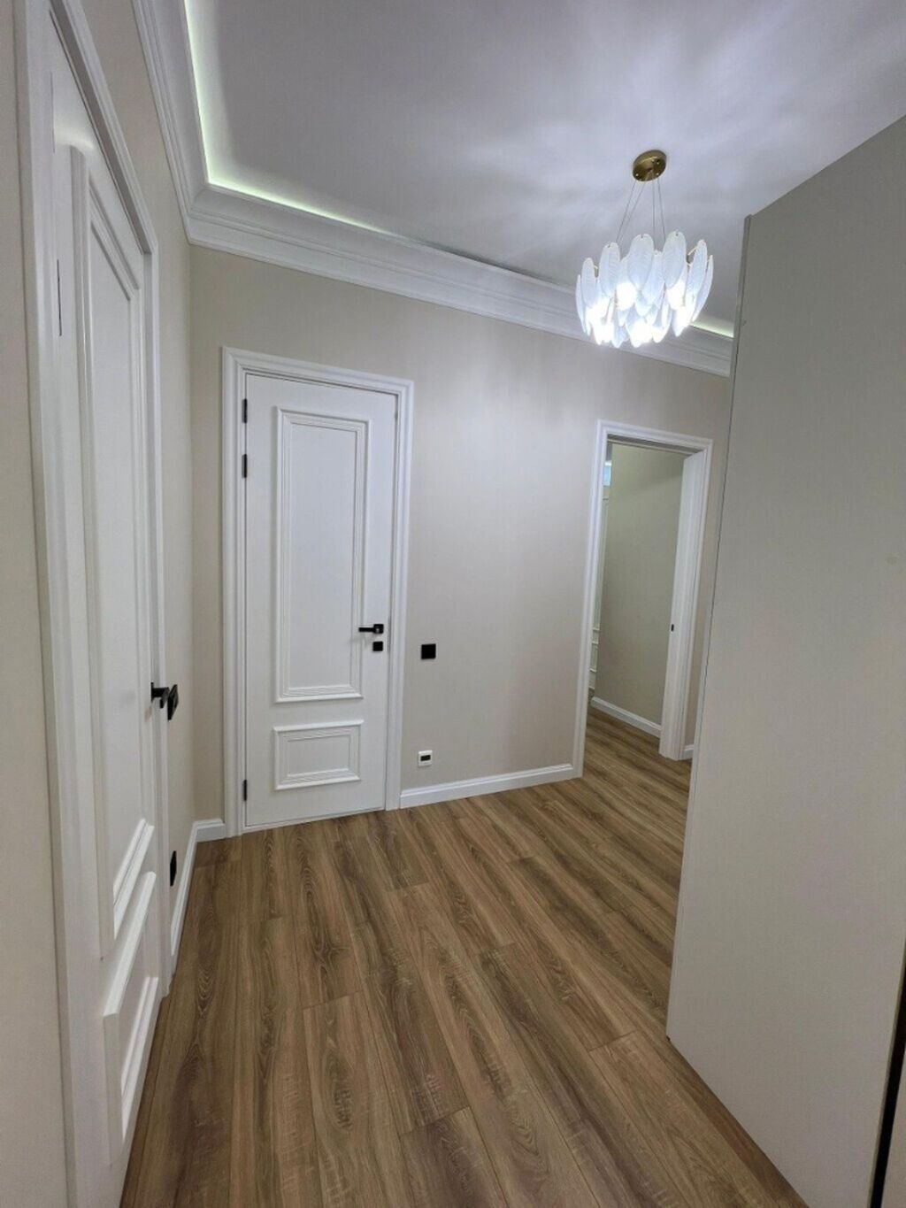 3 комнаты, 131 м², Асанбай мкр Элитка, 13 этаж, Дизайнерский ремонт: фото 3